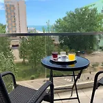 Sunrise דירה *